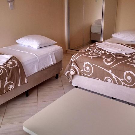 Áries Apart Hotel Bauru Quarto foto